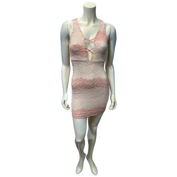 Windsor Pink Ivory Striped Lace Bodycon Dress Criss-Cross Front NWT Size S - Picture 9 of 9